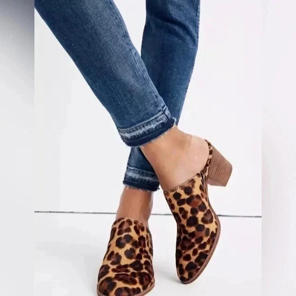 Madewell 9” High Rise Skinny Jeans in York Wash Rip and Repair Edition Size 25 - Picture 3 of 11